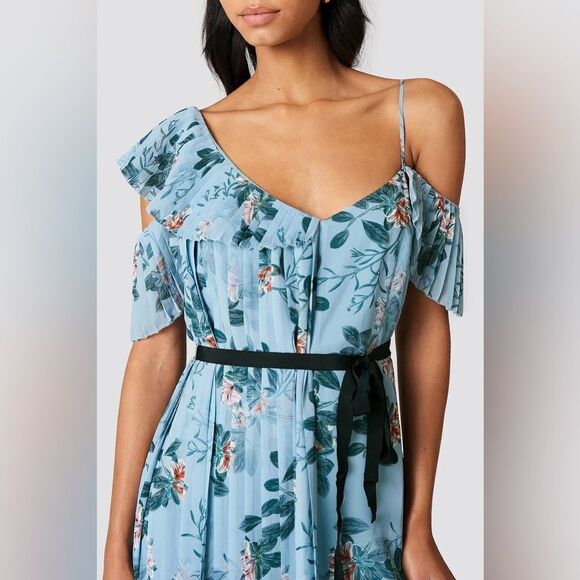 French Connection Kioa Dress NWT - Picture 4 of 7